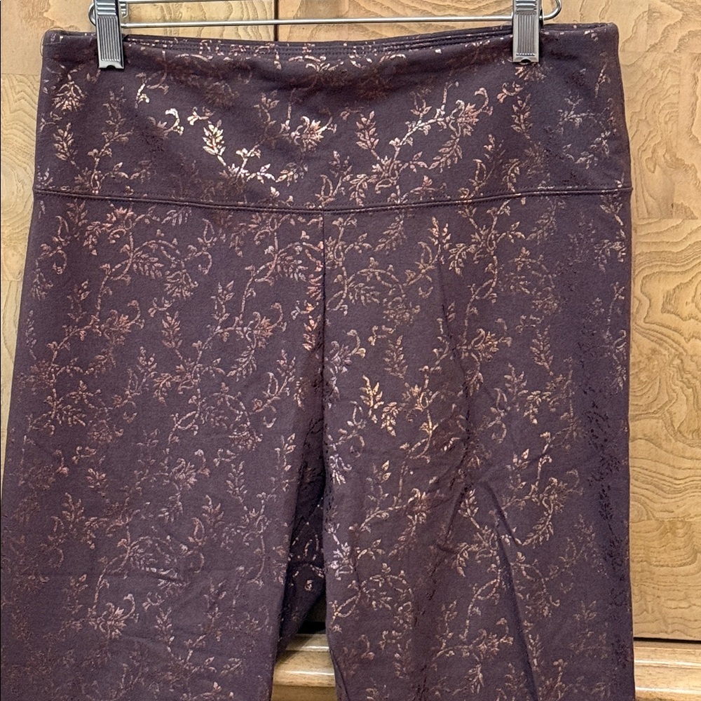 Soft Surroundings Brown Floral Jacquard leggings